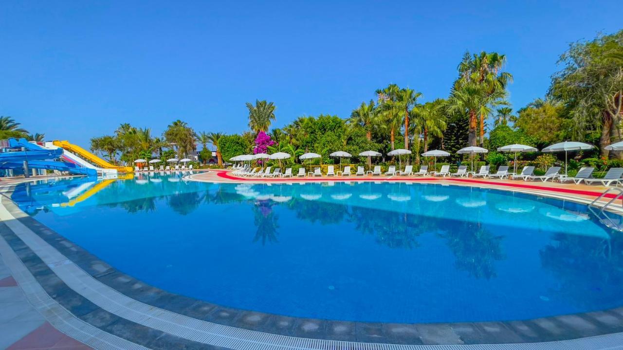 Stella Beach Hotel Ultra All Inclusive Окурджалар Екстериор снимка